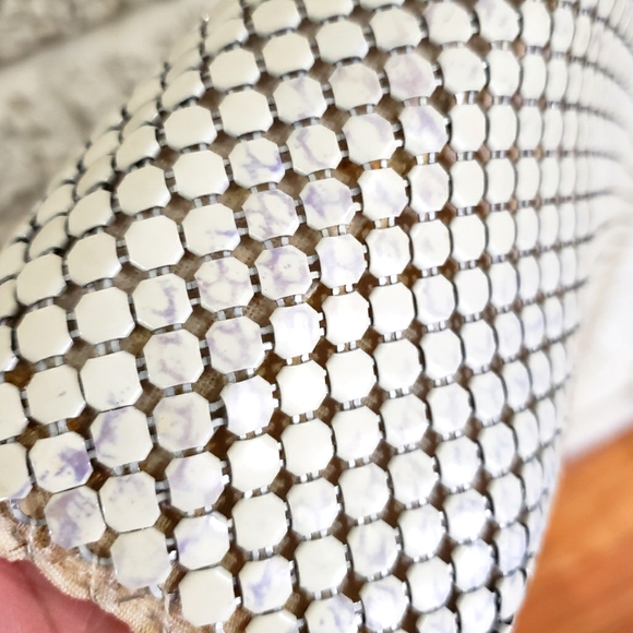 Vintage 1920's Whiting & Davis Co White Mesh Purse - Picture 9 of 9